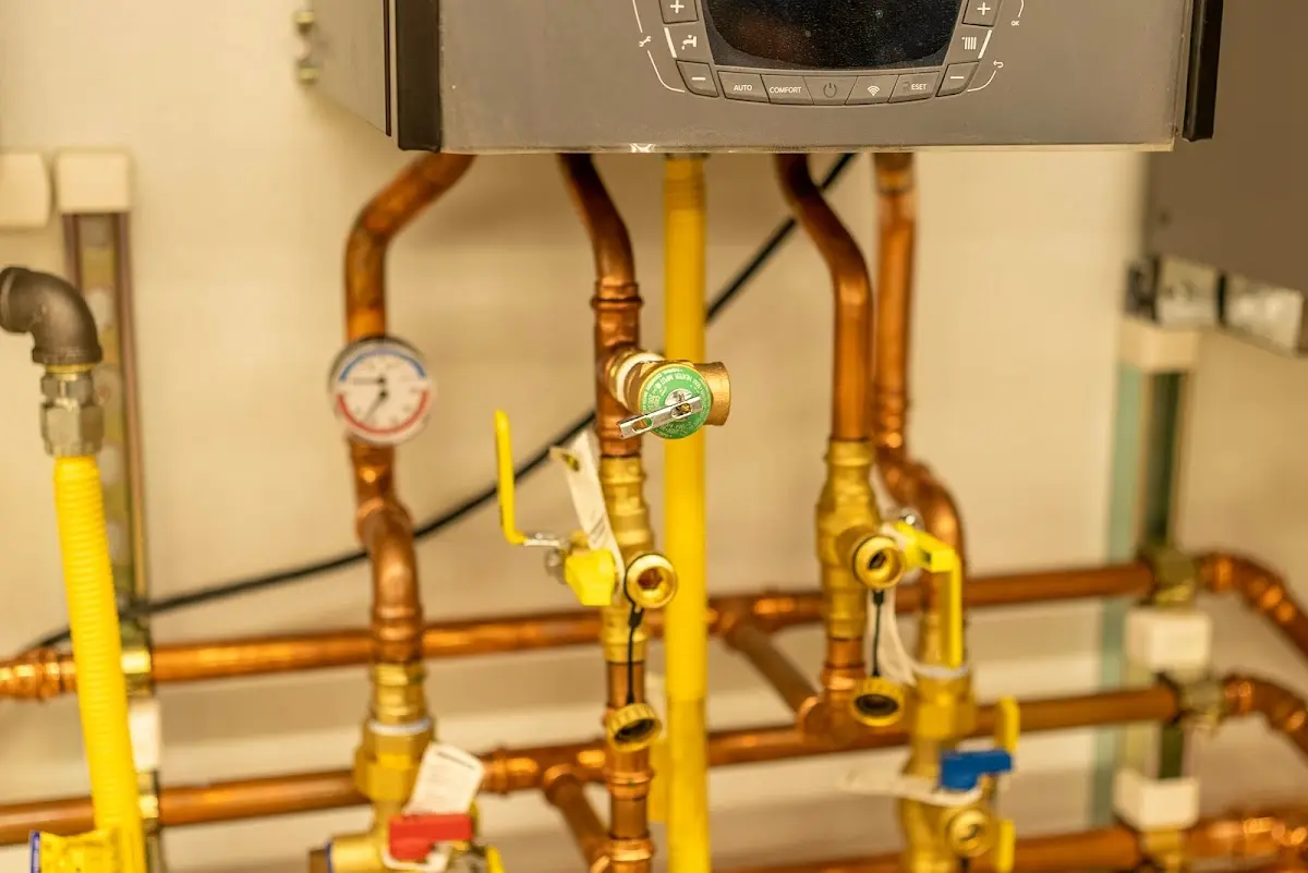 Licensed technician providing Sewer Cleanout for a homeowner in East Manchester